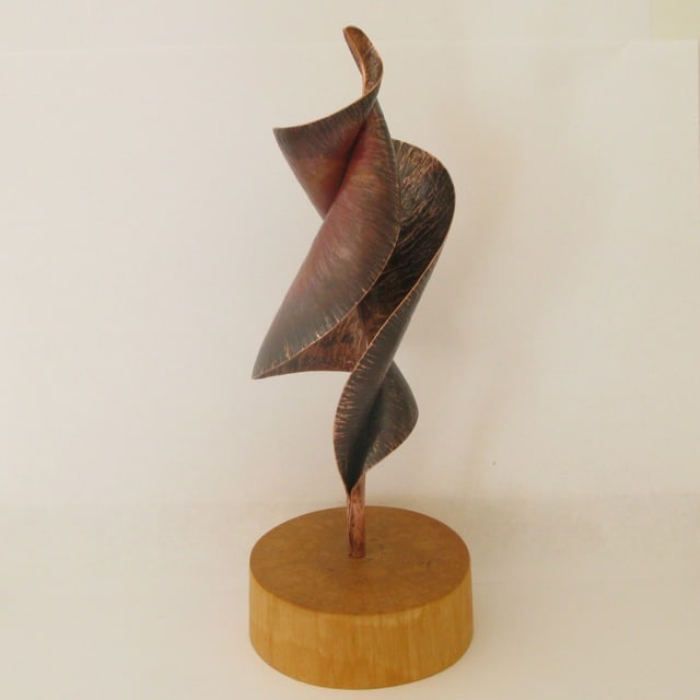 small Foldform Spiral, Image 1.