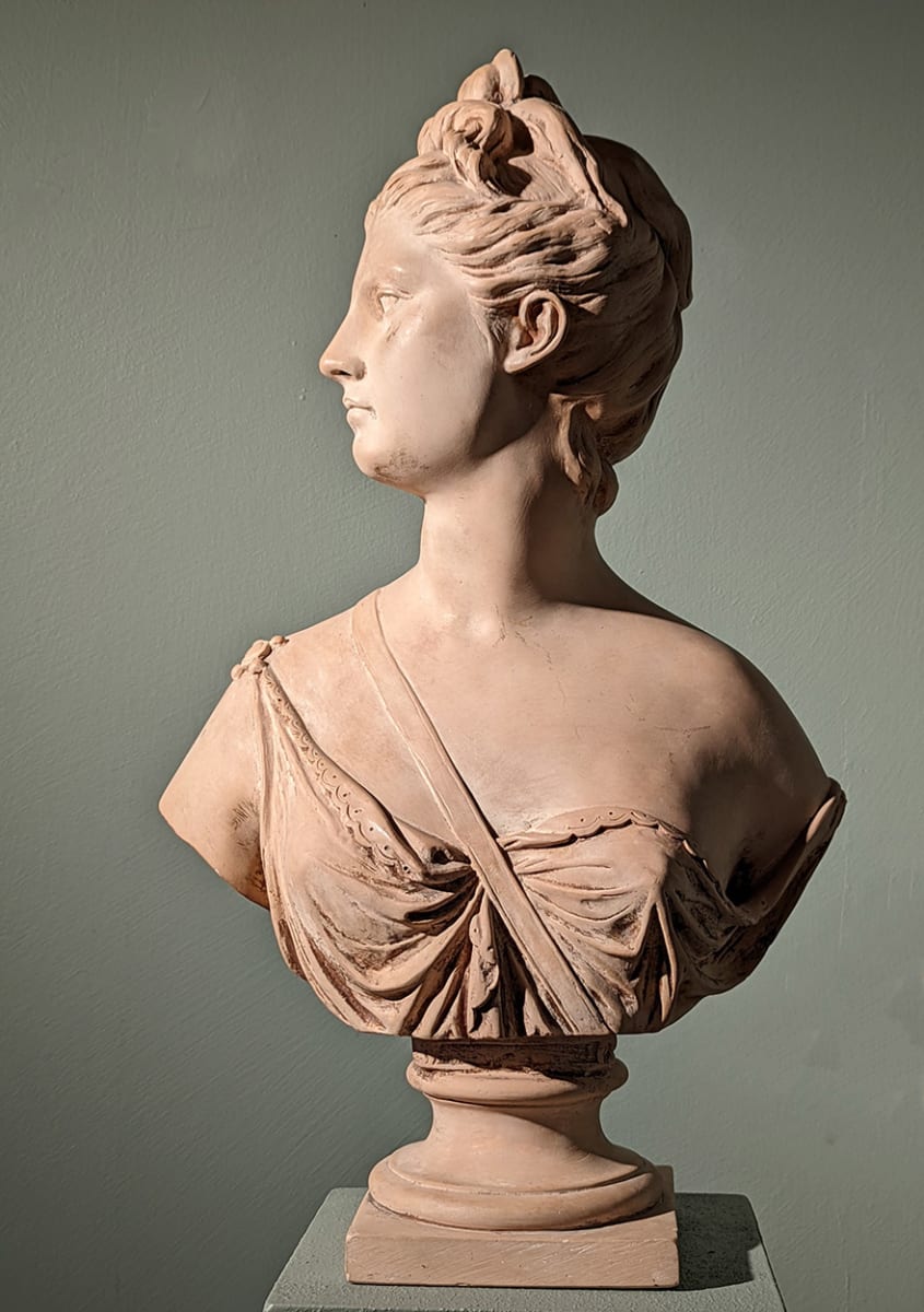 Diana the Huntress by Jean-Antoine Houdon  Image: Diana the Huntress