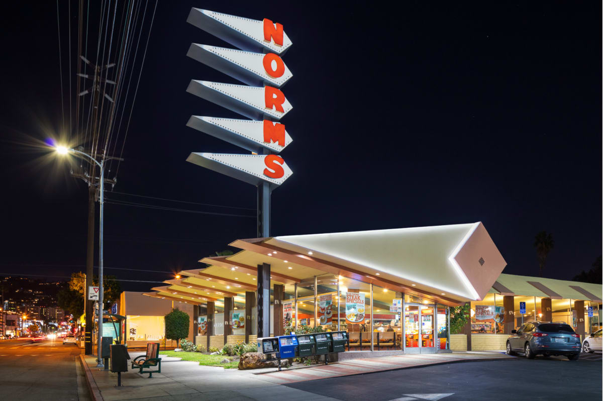Norm's Coffee Shop by Ashok Sinha  Image: Los Angeles, California
Architects: Armet & Davis, Helen Fong 
Year of Completion: 1957