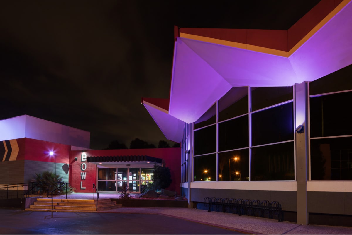 Bowlero by Ashok Sinha  Image: Woodland Hills, Los Angeles, California Architect: William N. Bonham Year of Completion: 1961