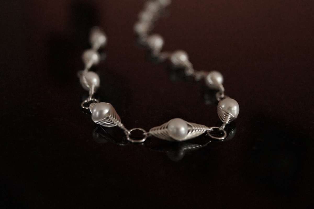 Peral Necklace by Cornelia Wende 