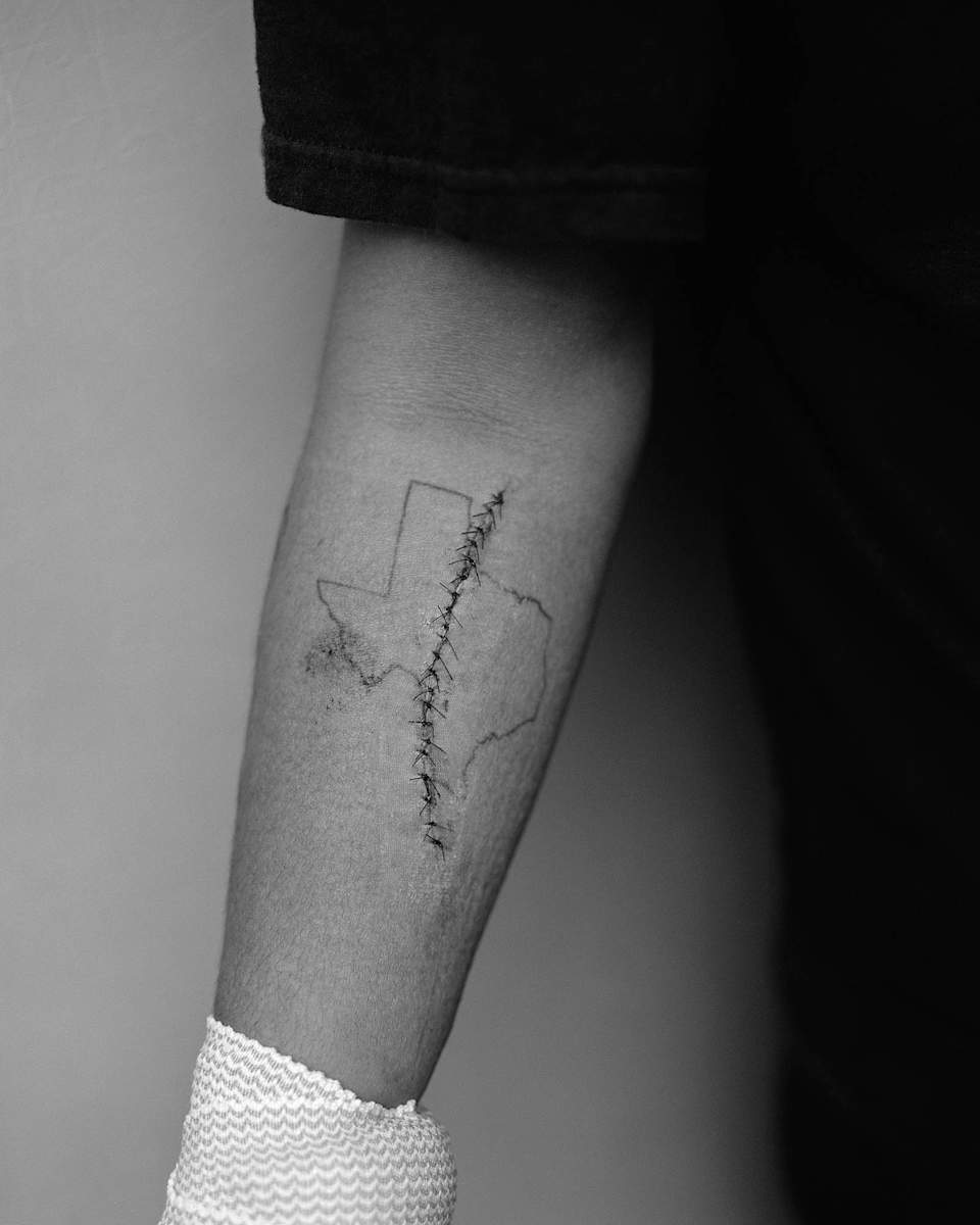 Gem’s Arm by Rahim Fortune, Image 1.