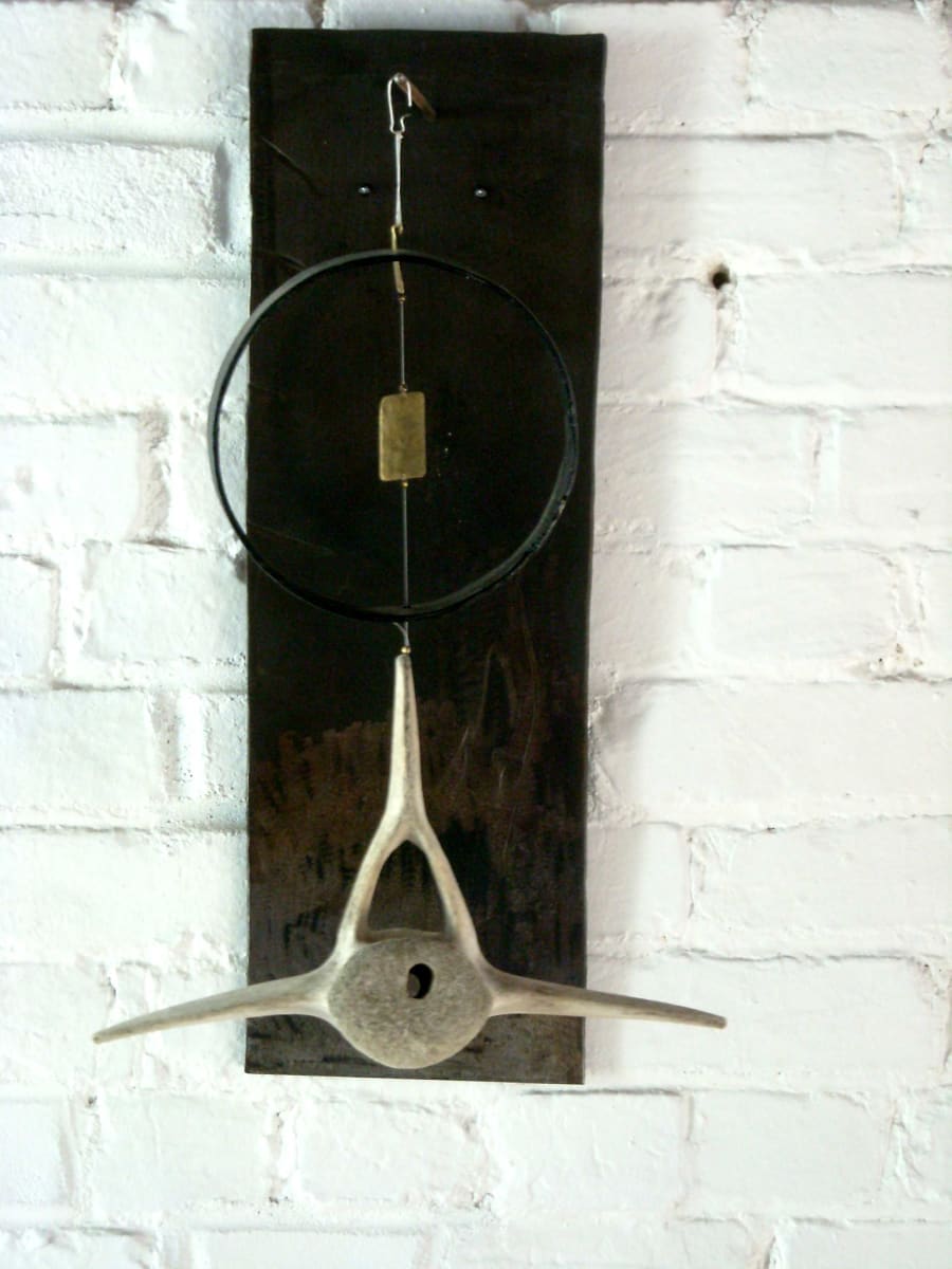 Rim & Bone, Image 3.