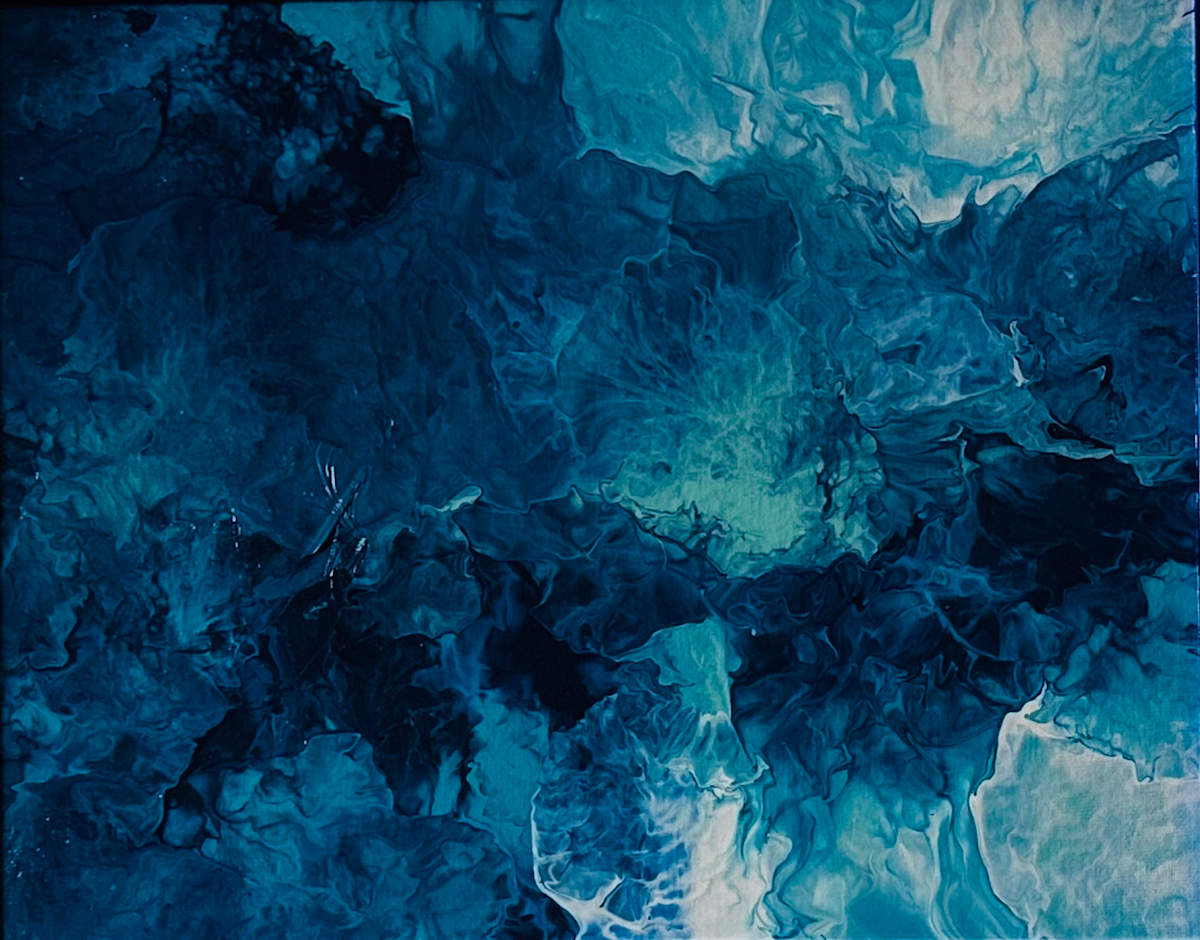 Ujjayi, le souffle de l’océan. © by Wafaa Ateliers  Image: Inspiration artistique et contexte scientifique: le nerf vague est le nerf crânien le plus long des 12 nerfs crâniens. La stimulation du nerf vague peut induire un état de calme et de paix en activant le système nerveux parasympathique, qui gère la réponse de relaxation du corps. Cette stimulation peut être obtenue grâce à des exercices de respiration yogiques entre autres. Les deux peintures ont été créées ensemble lors d' une séance de yoga qui se poursuivait au-delà du "tapis". Le format 20,32 x 25,5 cm (8 x 10 pouces) Sans cadre Technique utilisée: balayage à la main avec quelques outils. Auteure: Wafaa Adyadou (Wafaa Ateliers)