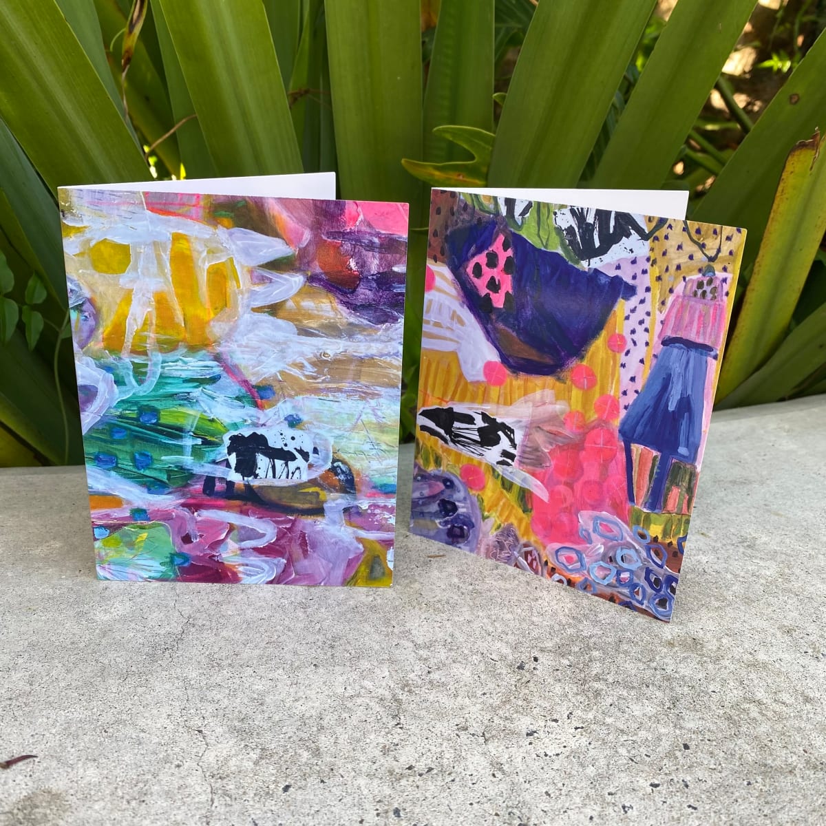 Pack of 10 Notecards  (5 of each design) Includes envelopes by Sophia Cameron 