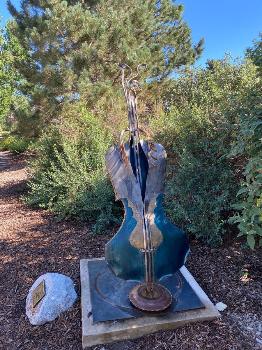 Eccentric Cello by Victoria Patti  Image: "Eccentric Cello" by Victoria Patti, 2022