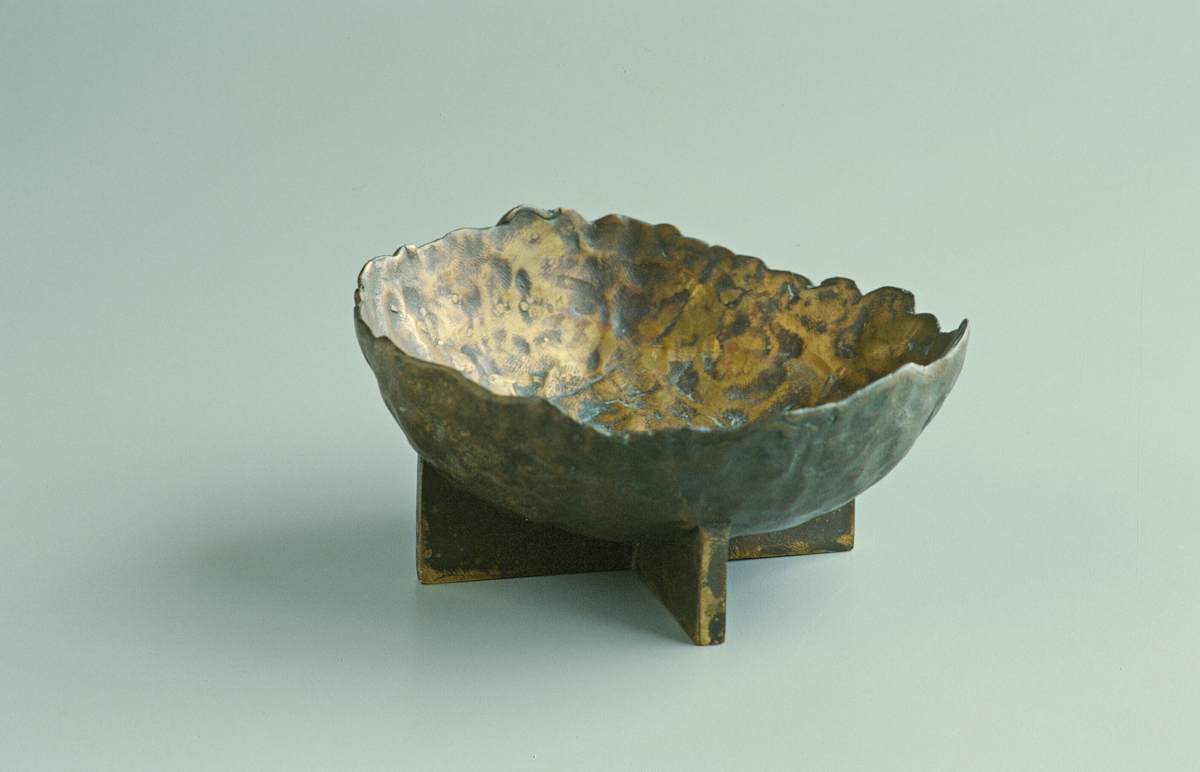 Small Pinchpot or Vide Poche by William Underhill 