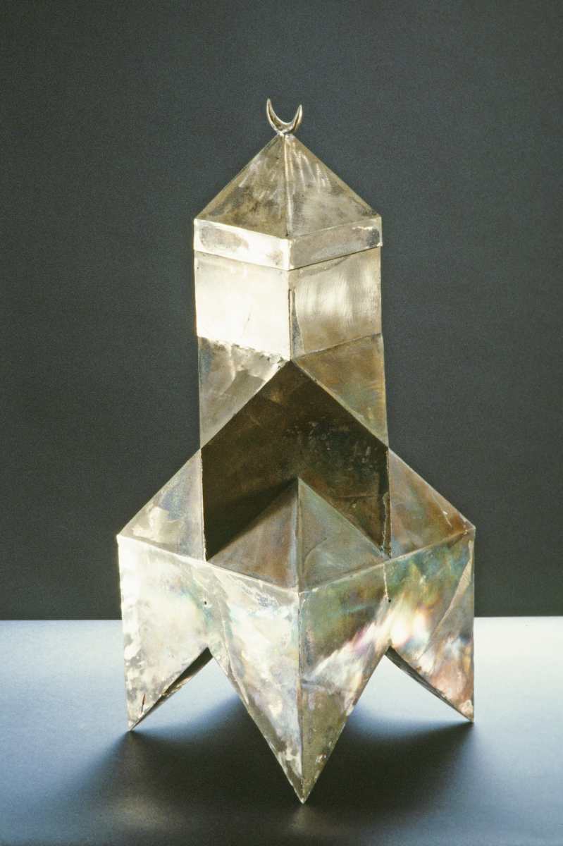 Reliquary, Early Version by William Underhill 