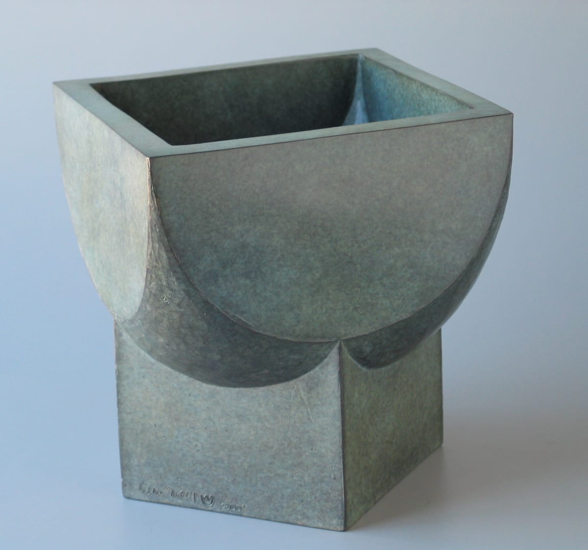 Square Font, Brian's Inevitable Pot by William Underhill, Image 1.