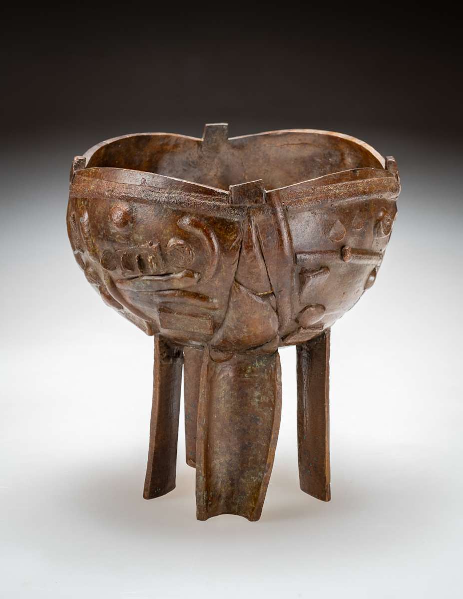 Segmented Bowl on Cup Legs by William Underhill, Image 4.