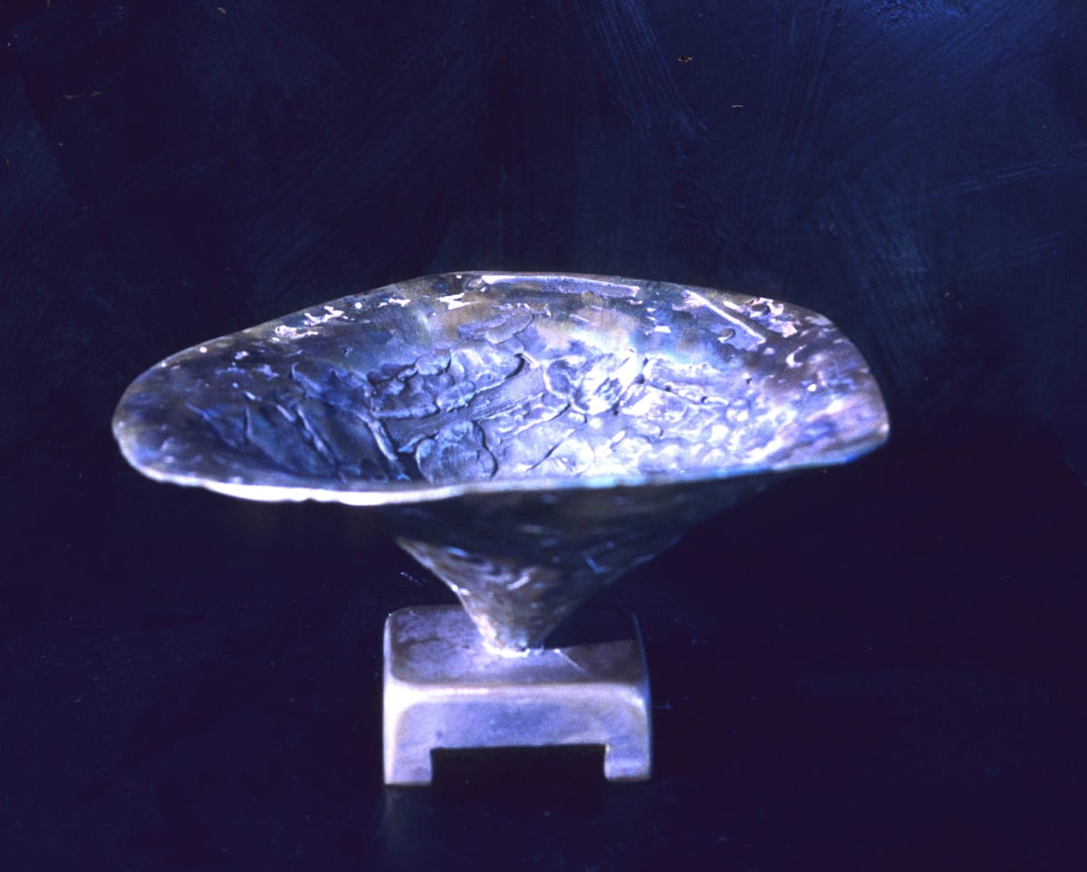Small Flaring Form on Platform by William Underhill, Image 1.
