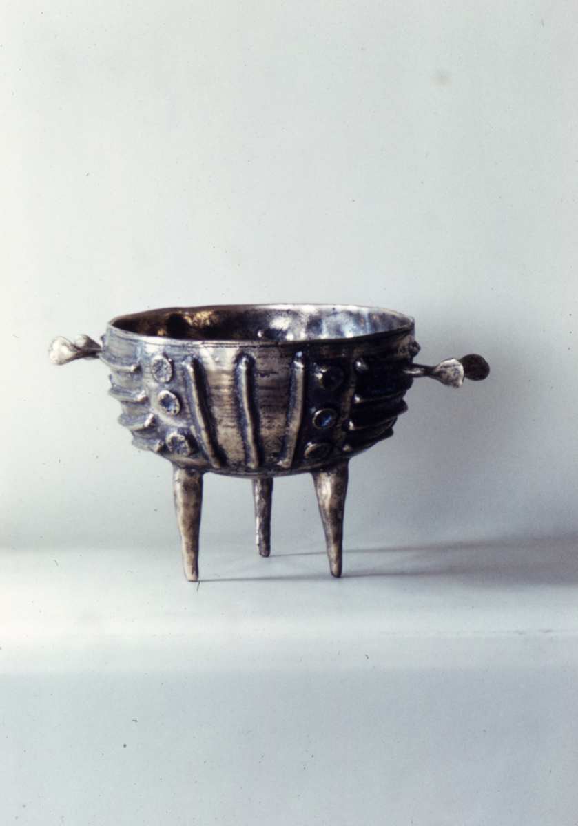 Small Bronze Vessel by William Underhill 