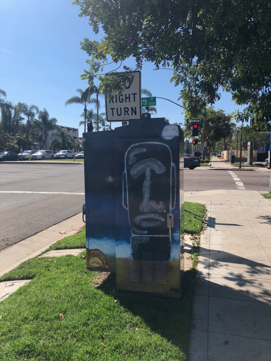 Islanders by the Sea by Student Artists: OAB Orange Avenue  Image: CalTrans Signal Box on Orange Ave