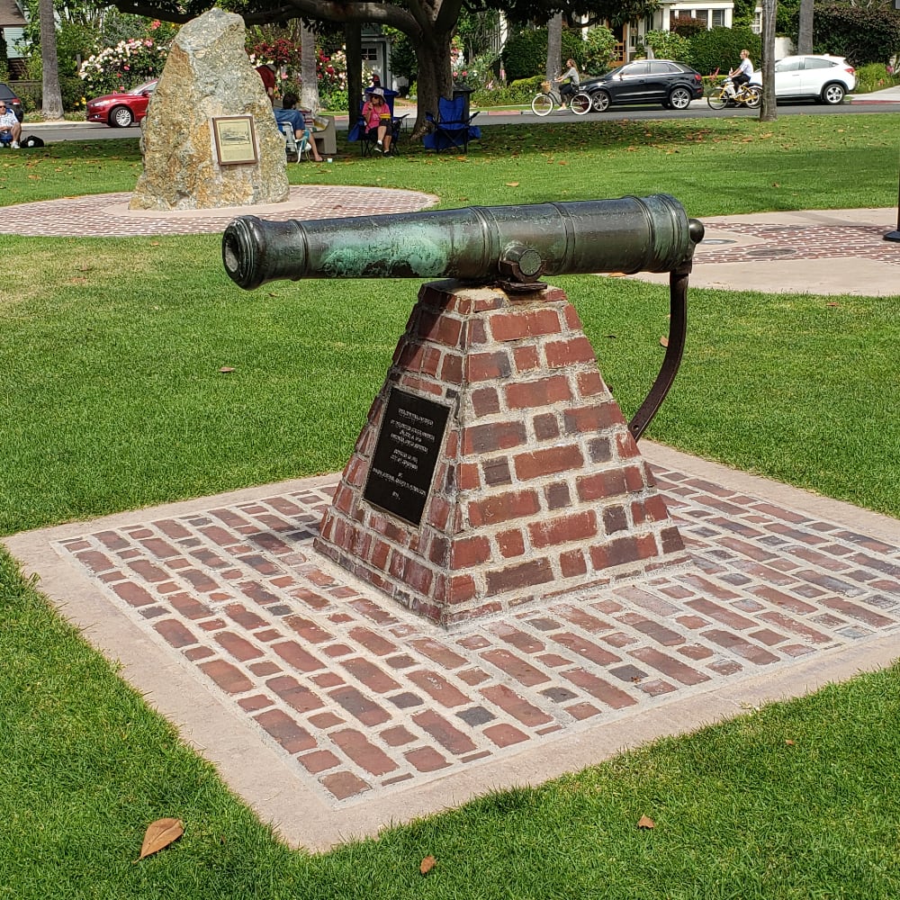 Old Guns by Unkown  Image: Old cannon on brick pedestal