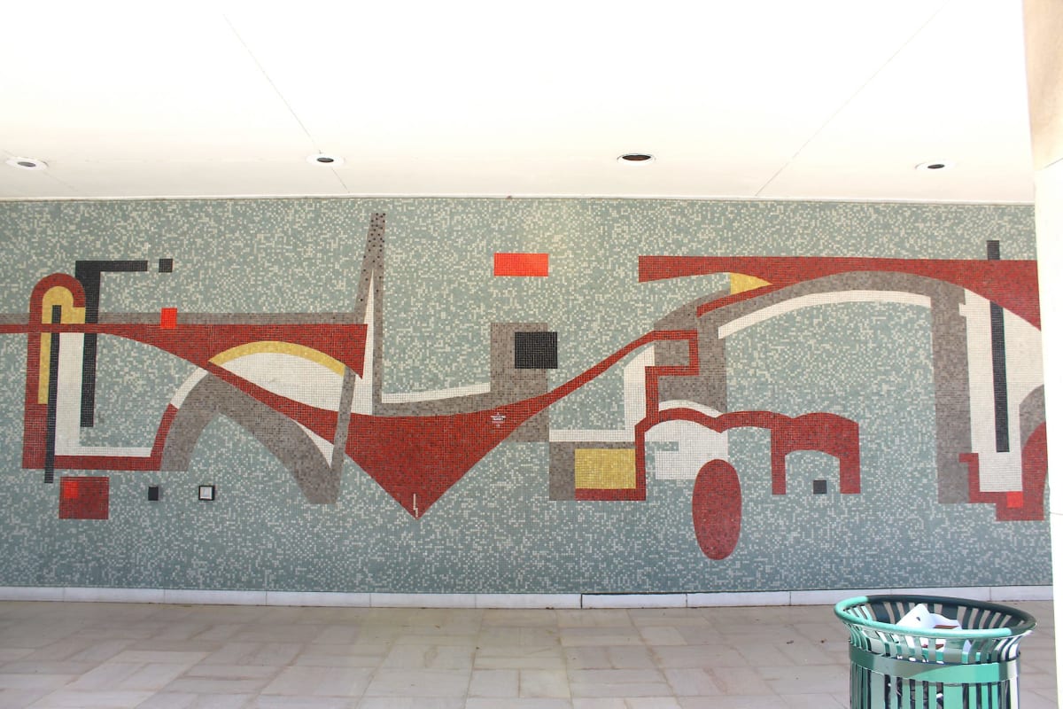 Byrnes Building Mosaic by Gilmer Petroff, Image 1.