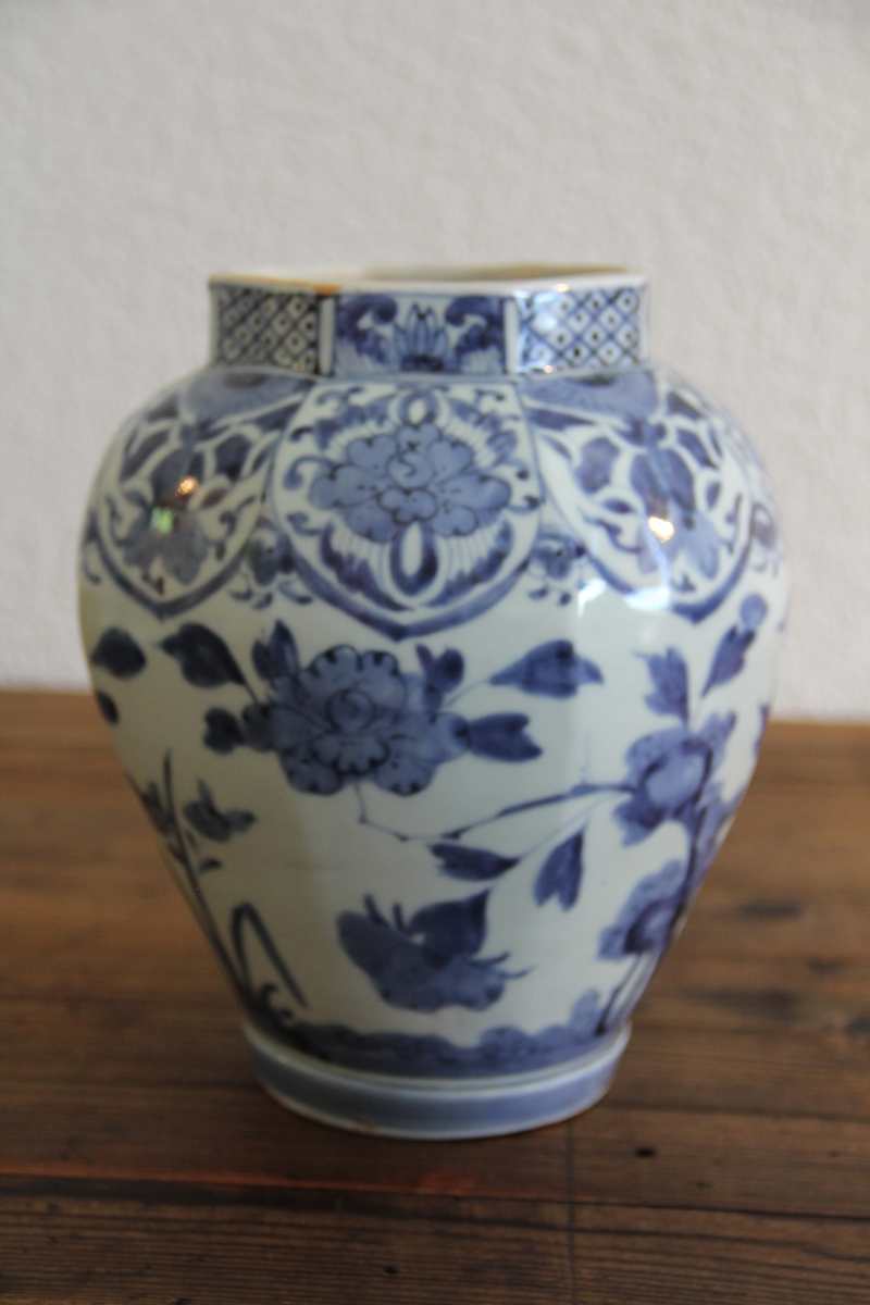 Flower vase, Image 1.