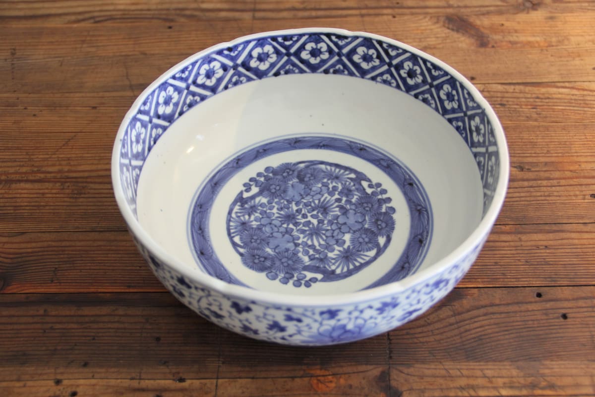 Serving bowl 