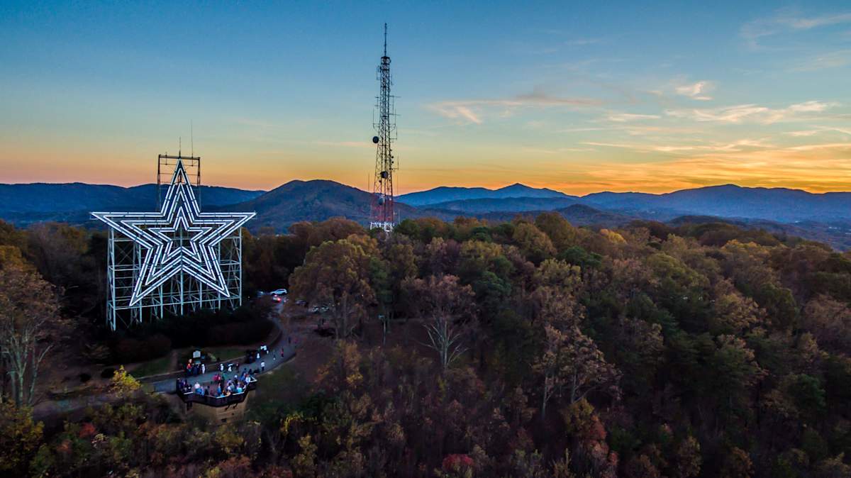 Roanoke Star by Roy Kinsey, Image 2.