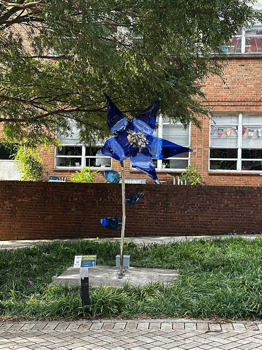 Flor de Vida by Daniel Sol Villanueva  Image: Flor de Vida by Daniel Sol Villanueva.