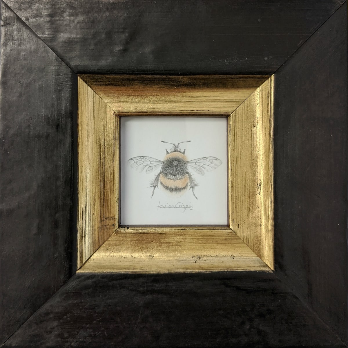 Golden Bee GB005 by Louisa Crispin 