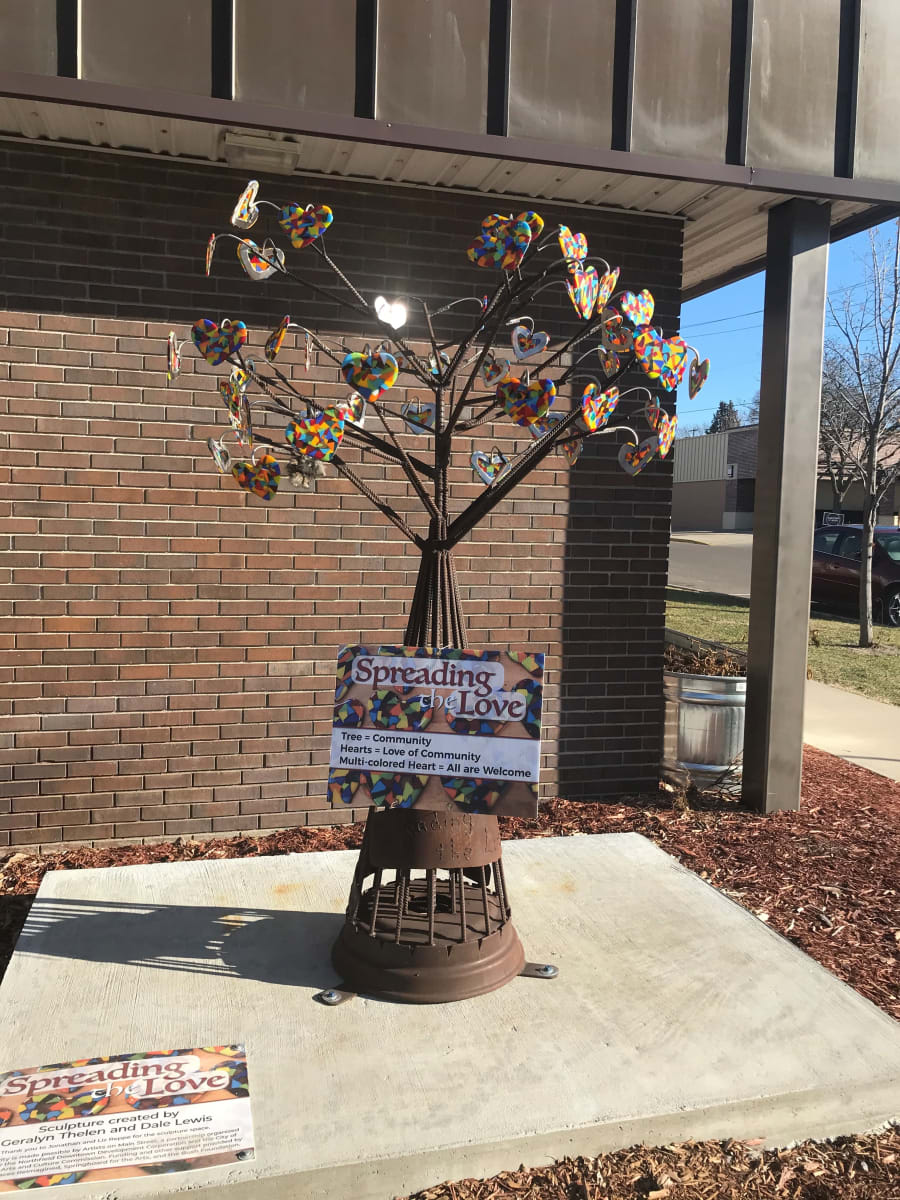 Spreading the Love/ Finding the Heart of Northfield by Geralyn Thelen, Dale Lewis 