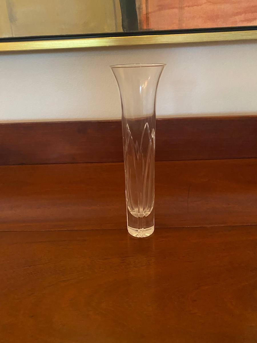 Crystal Bud Vase, Image 4.