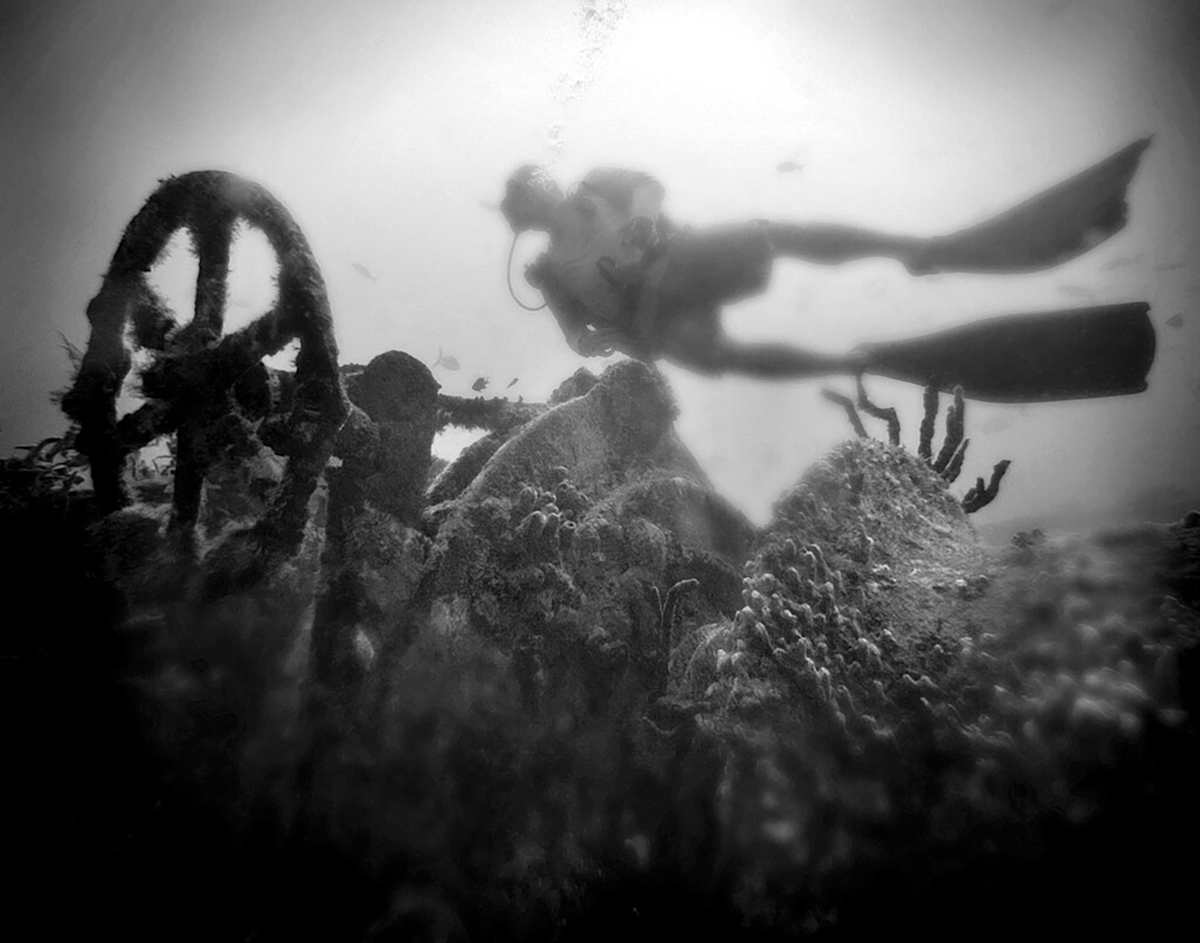 0.0063 Leagues Under the Sea by Kenneth Davis, Image 1.