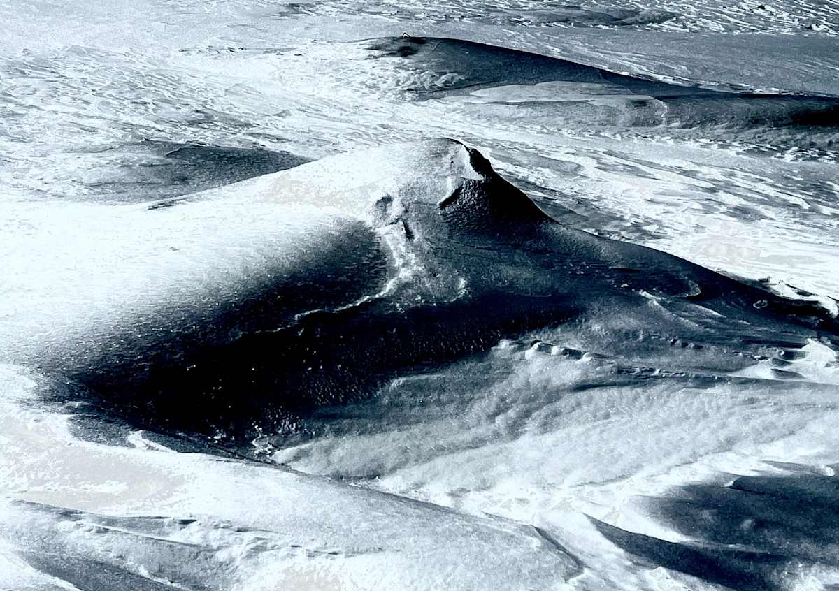 Frozen Waves by GAGNE  Image: March 10, 2022