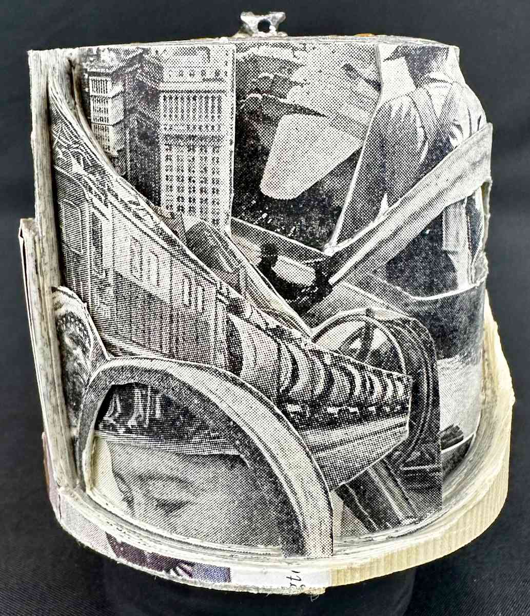 Ornament - Train Home by Shane Cooper, Image 7.