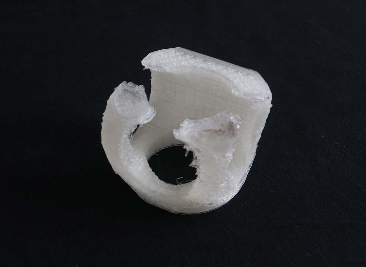 Cube with holes, Image 2.
