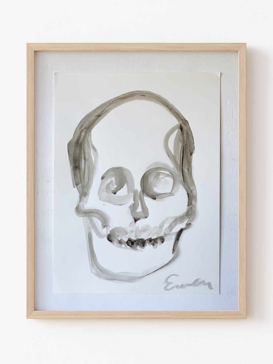 Skull (Black and White Big Head) 