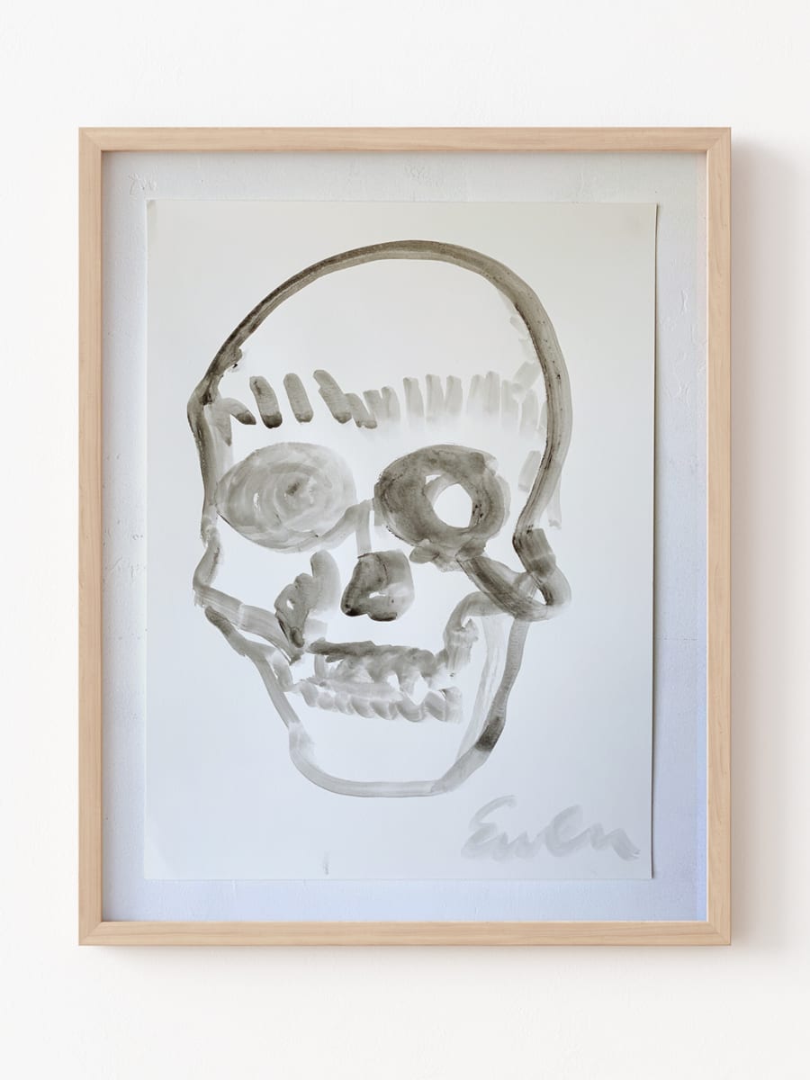 Skull (Black and White with Forehead Stripes) 