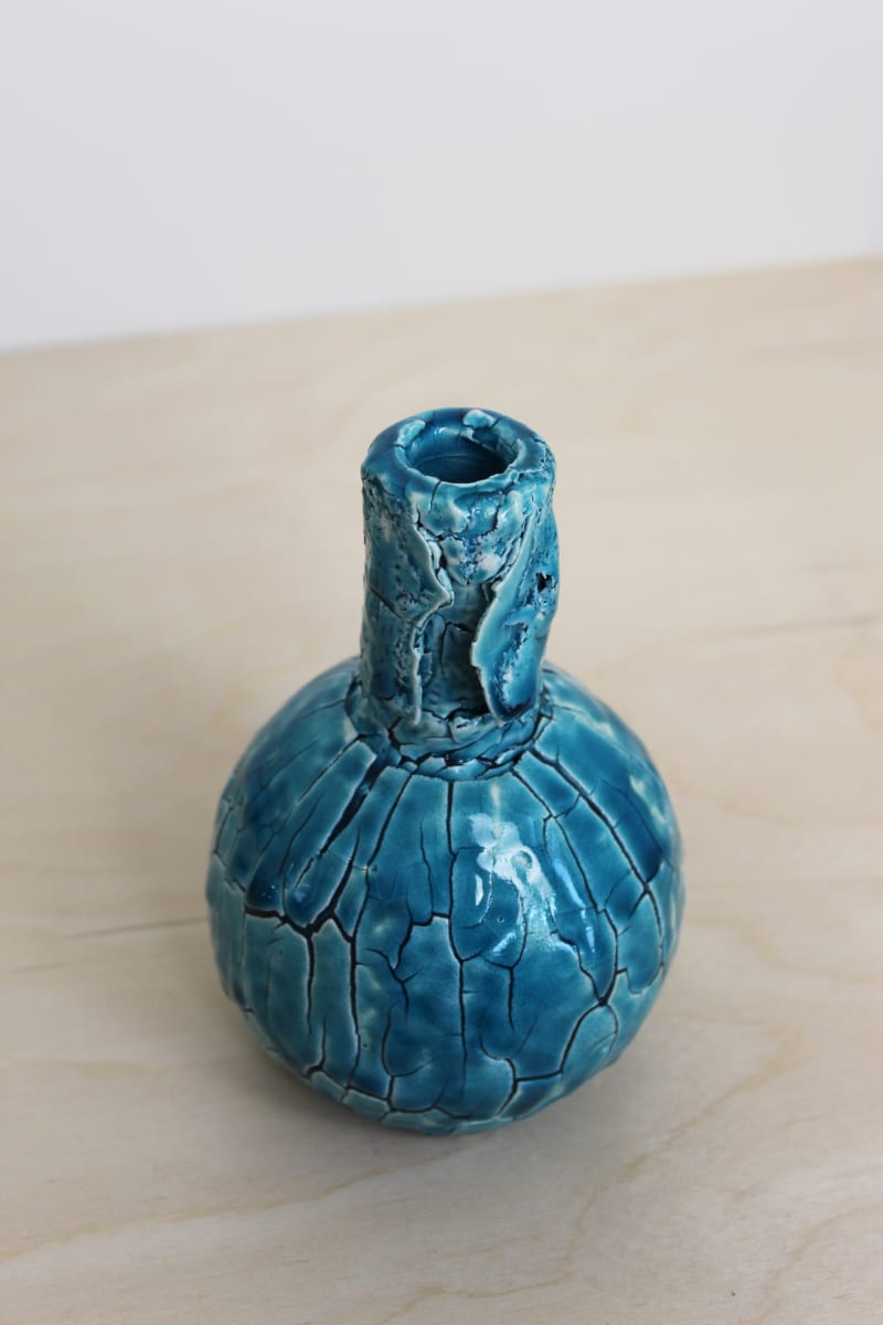 Blue Crackle Sphere Vase by Benjamin Teague 