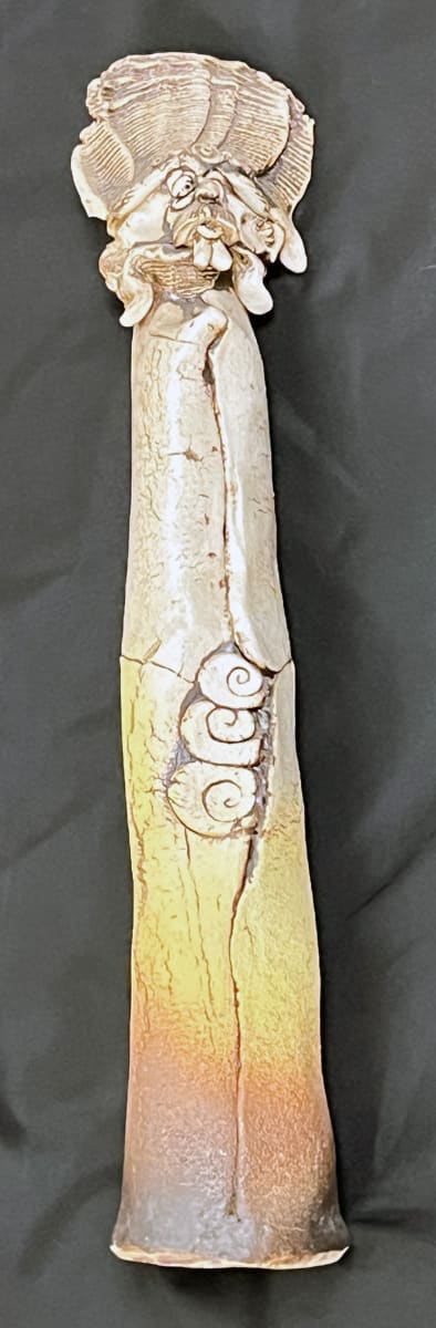 Figural sculpture 
