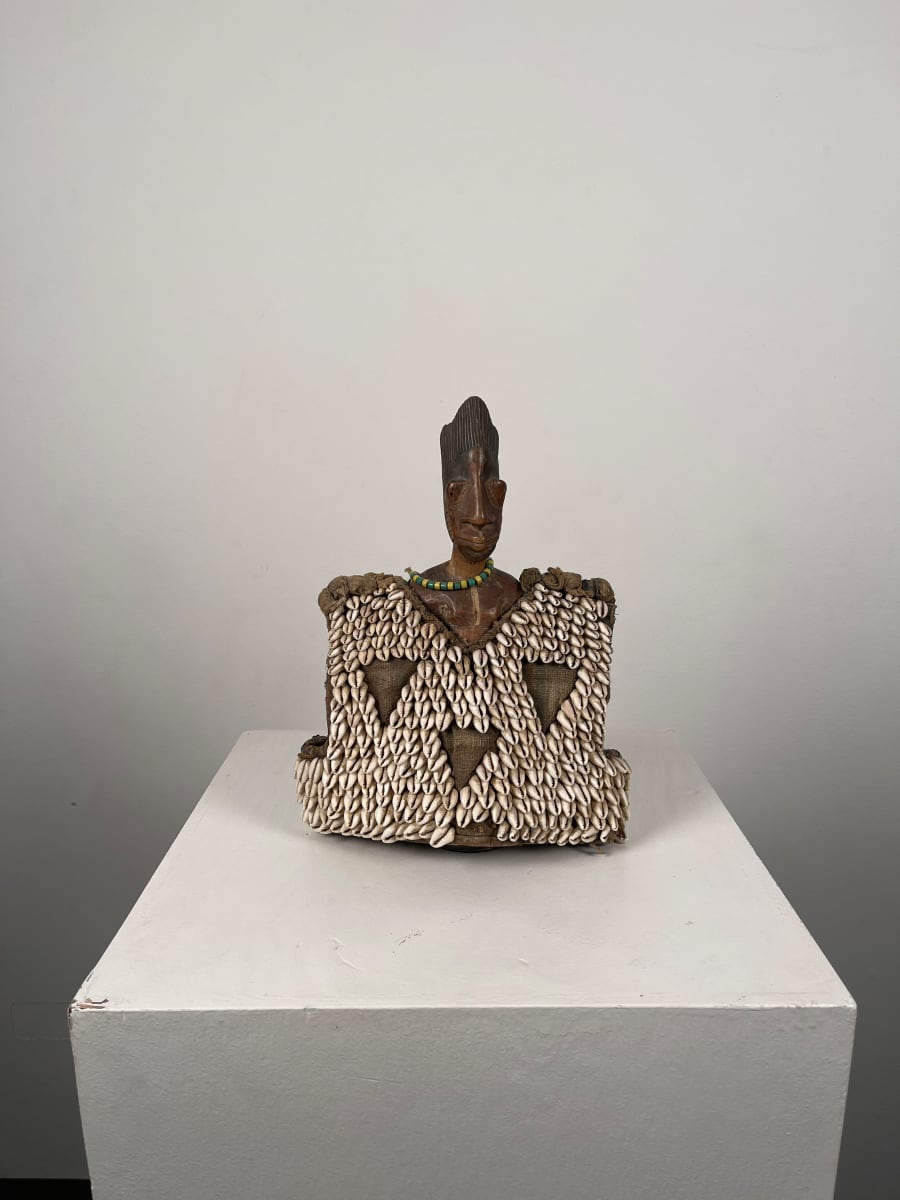 Yoruba Twin Figure with Cowrie Shell Cape by Yoruba culture 