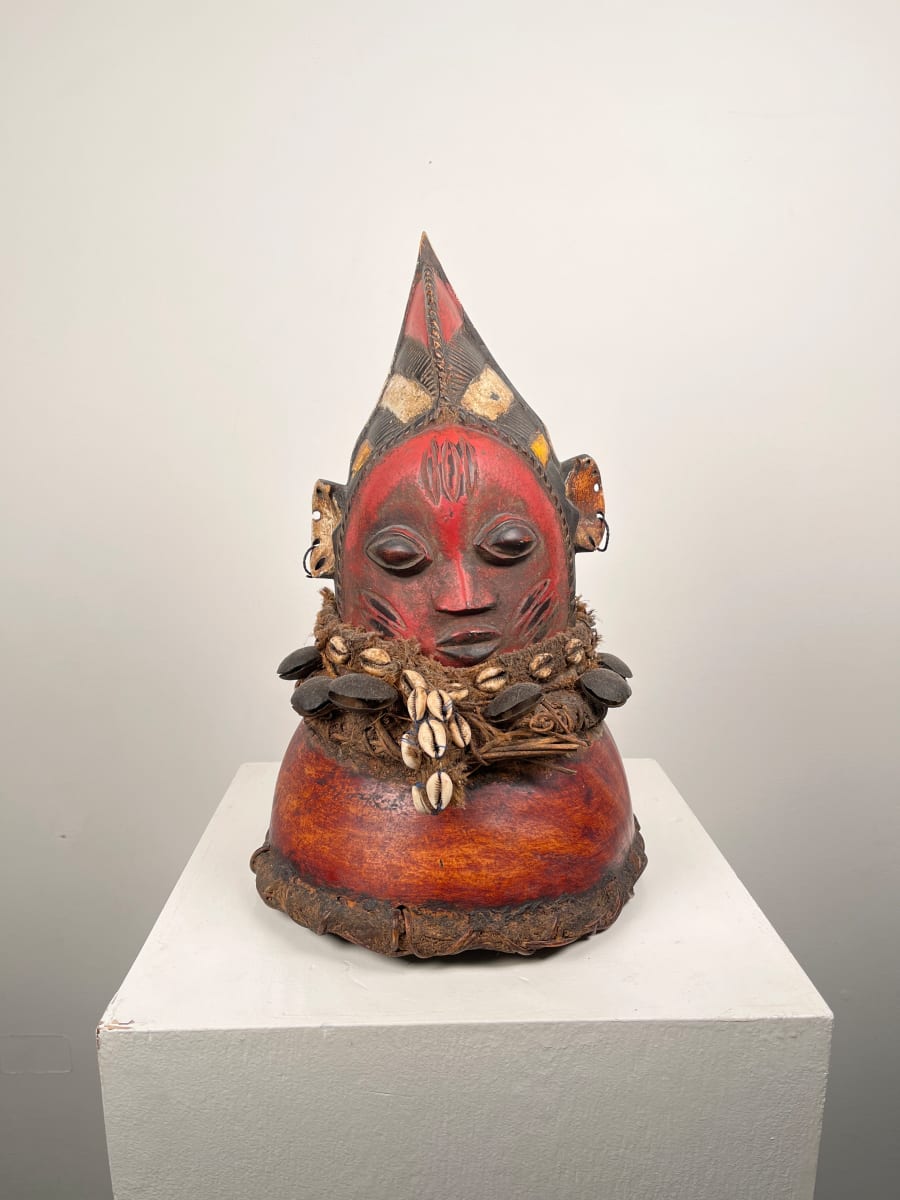 Yoruba Mask on Gourd by Yoruba culture, Image 1.