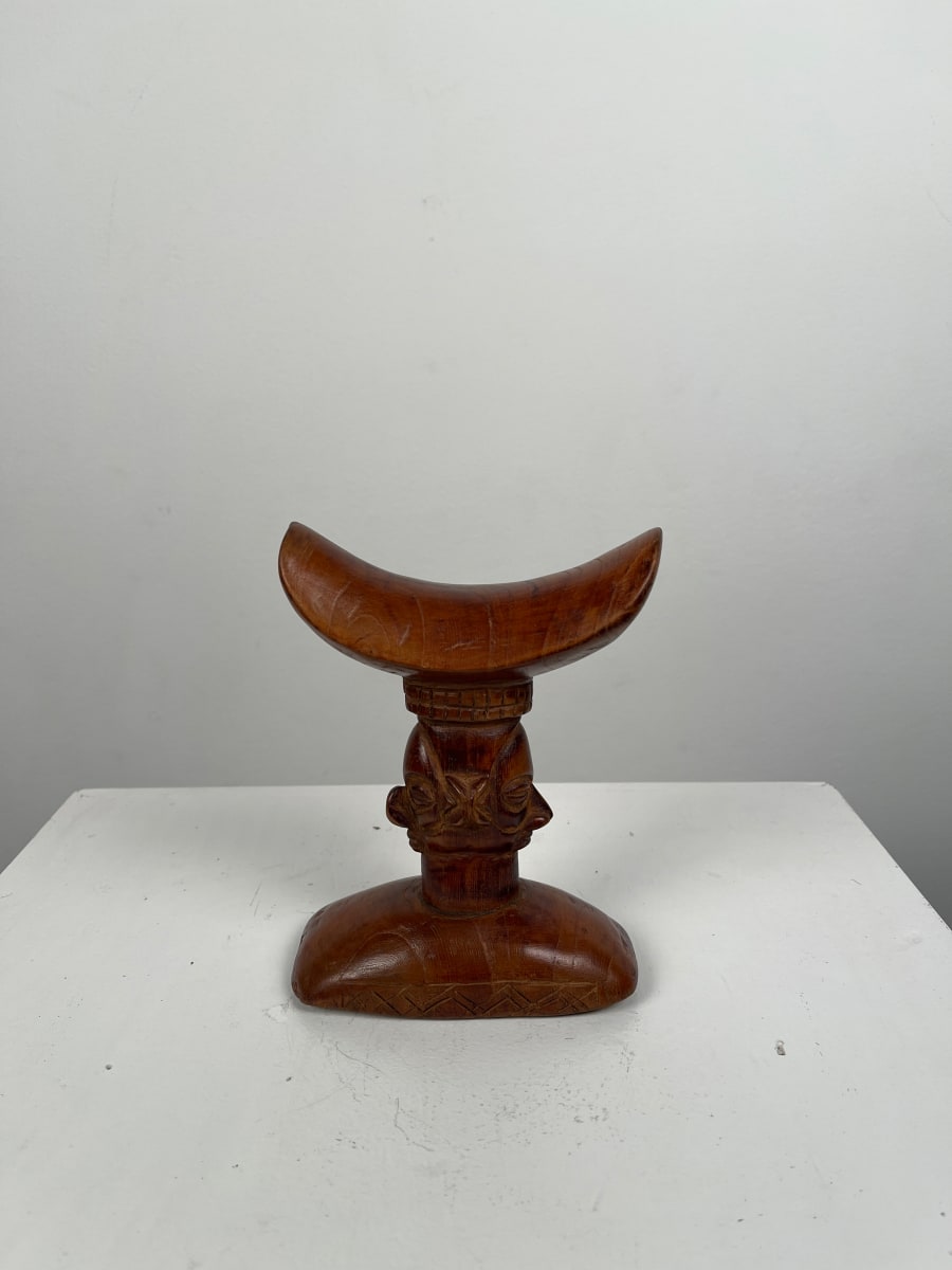 Head Rest, Image 1.