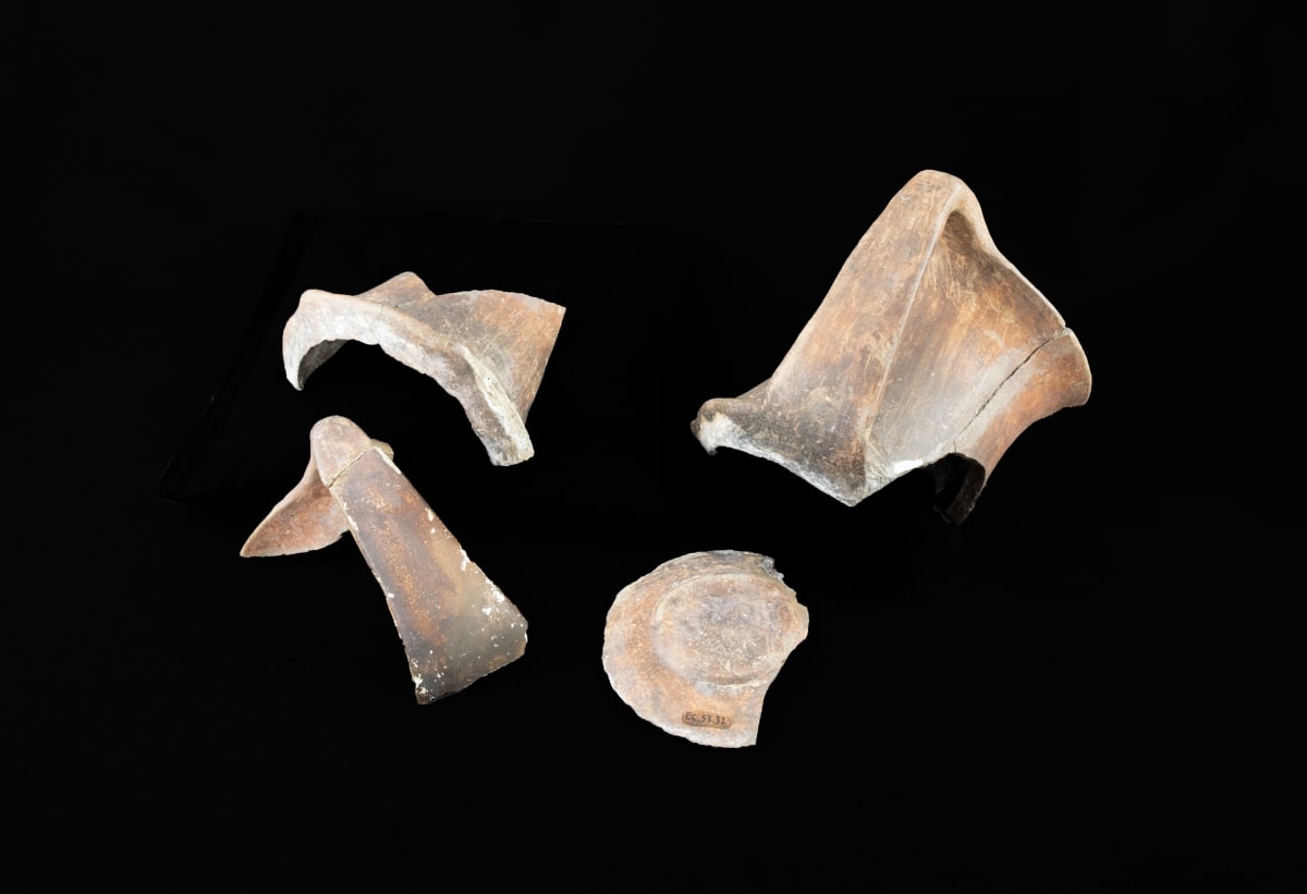Skyphos (?), Image 1.