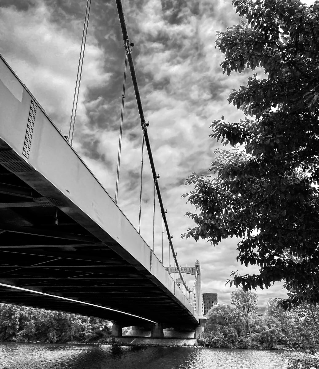 Hennepin Avenue Bridge by Lisa Drew  Image: Hennepin Ave Bridge photographed by Lisa Drew