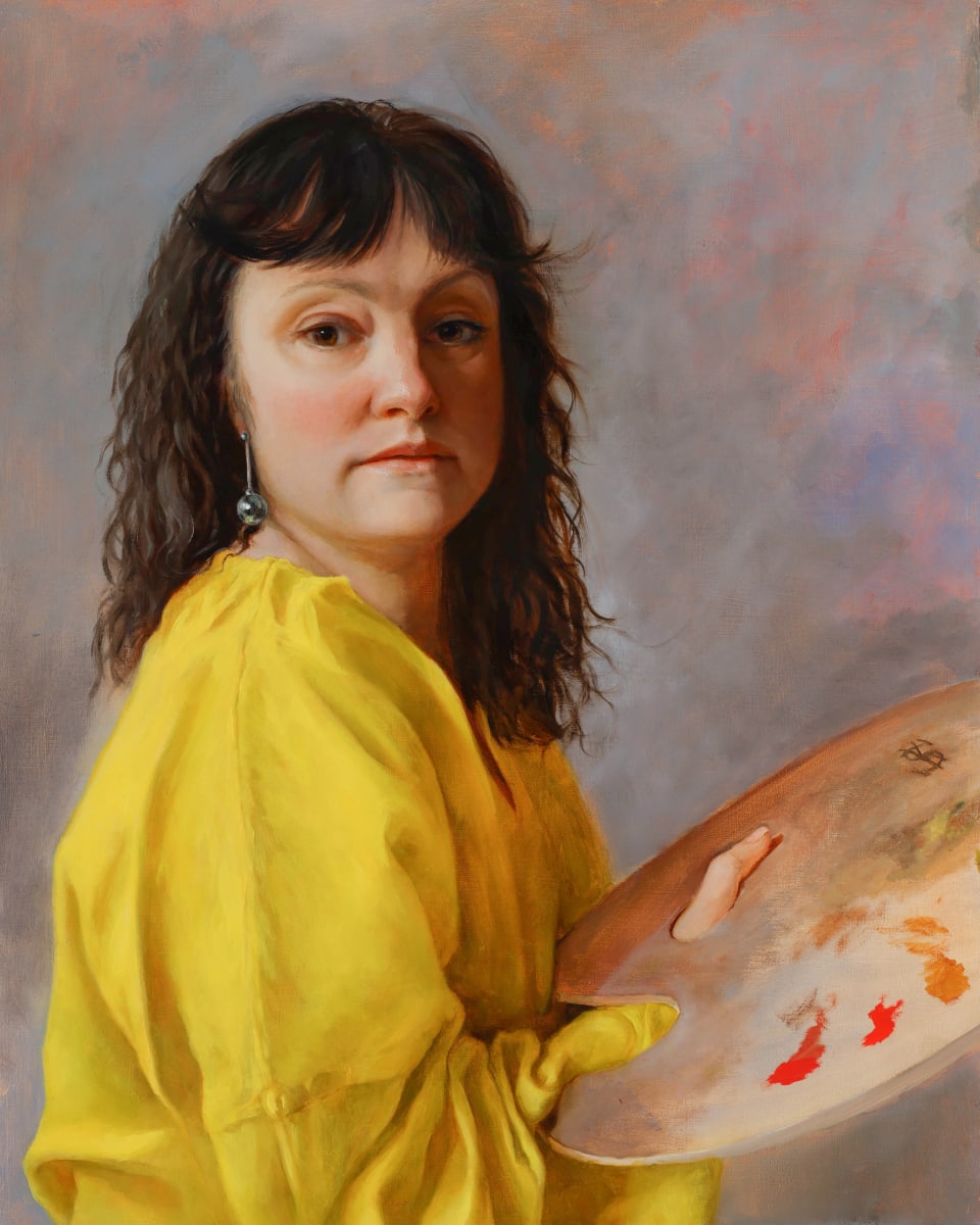 Self Portrait  /  Selbstporträt by Kristine Skipsna  Image: Öl‑Selbstporträt auf Birkenholzplatte – klassisches Chiaroscuro von Kristine Skipsna