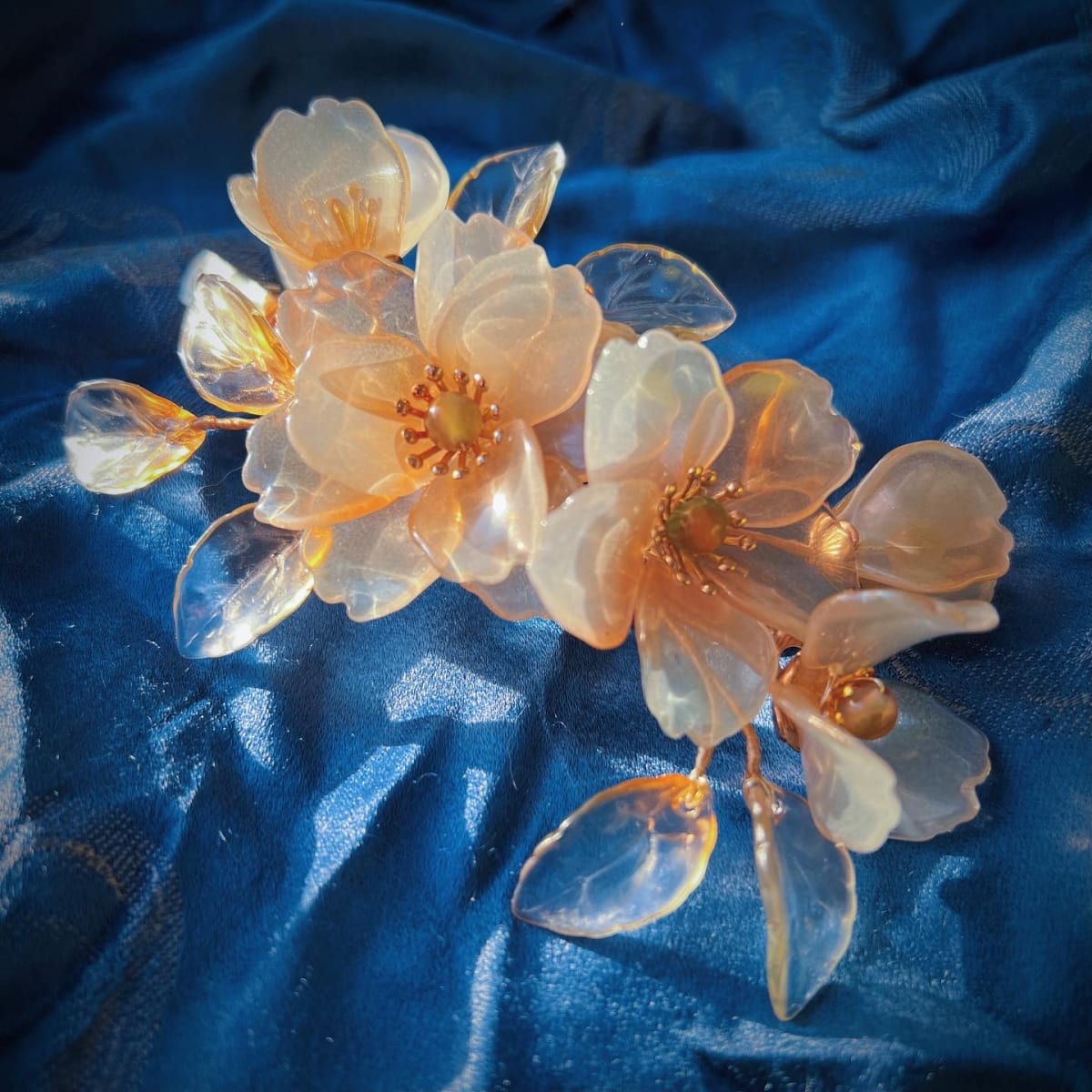 Azaleas Hair Clip by Aodunne Uriankhai 
