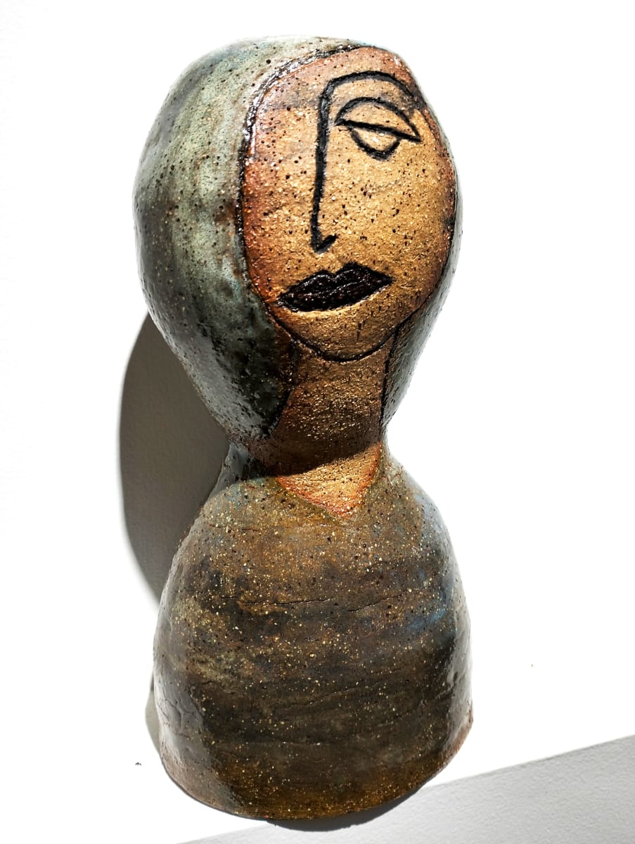 MABEL by Linda Leftwich  Image: Dressed up stoneware