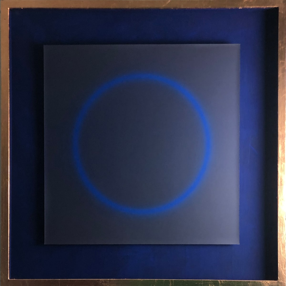 Blue Circle, Image 3.
