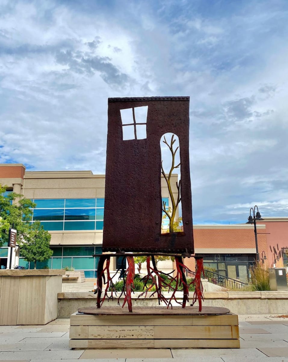 Summer Talk: Introverts Fable by Ed Haddaway  Image: Art on the Commons, Lakewood, CO 2022