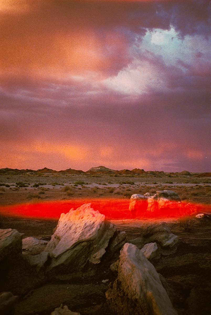 Forgotten Contact by Maria Knofe, Image 2.