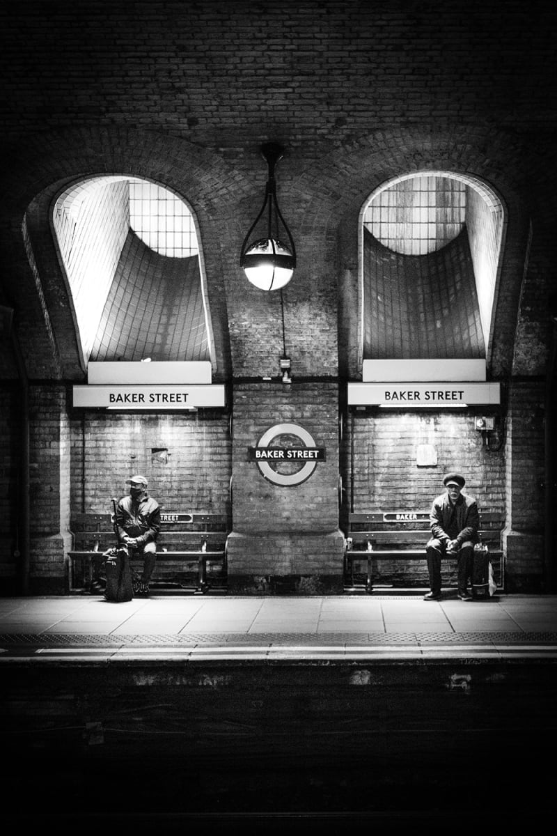 Waiting at Baker Street by Eric Renard 