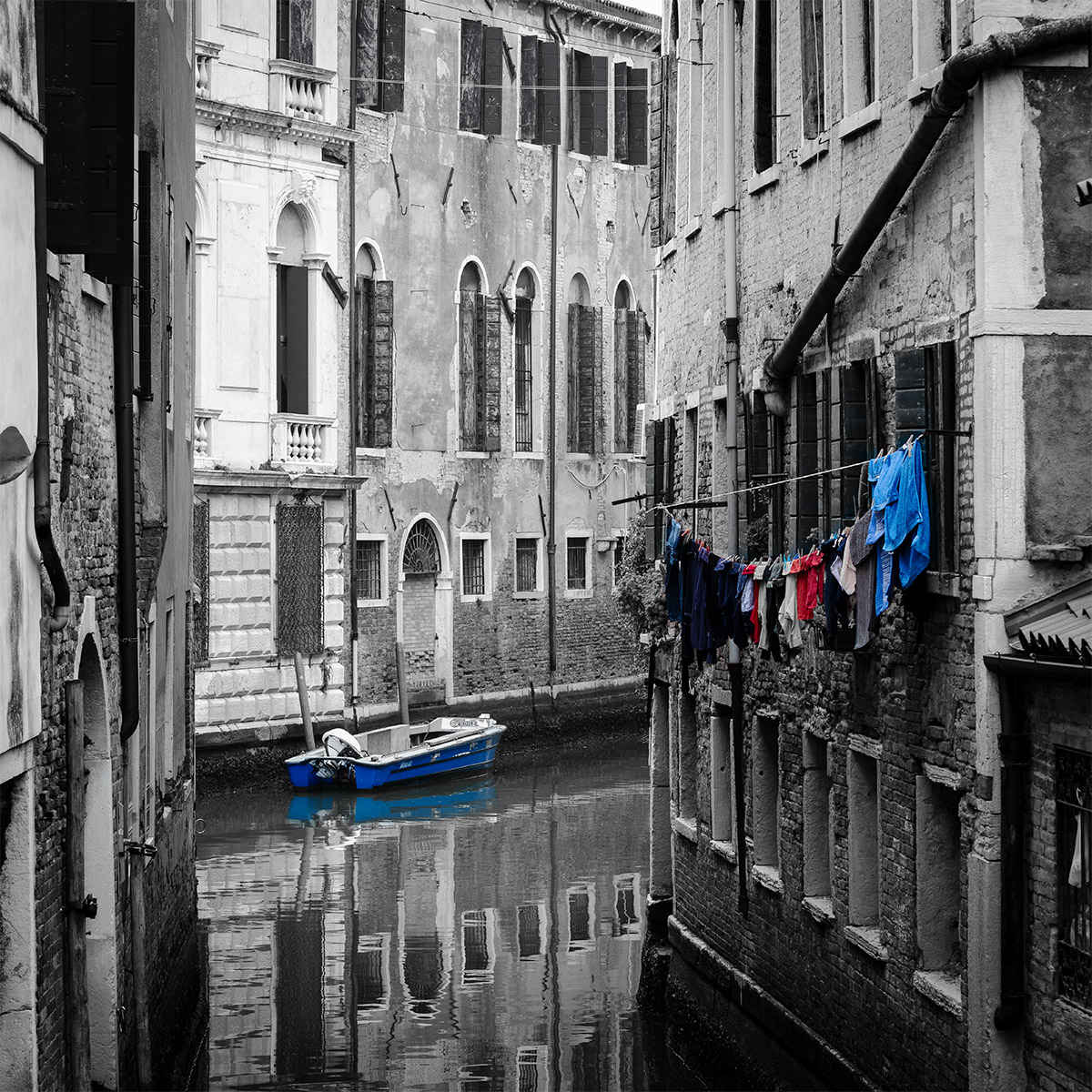 Stendibiancheria by Eric Renard 