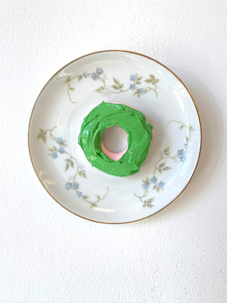 Donut 1 by Shiri Phillips 