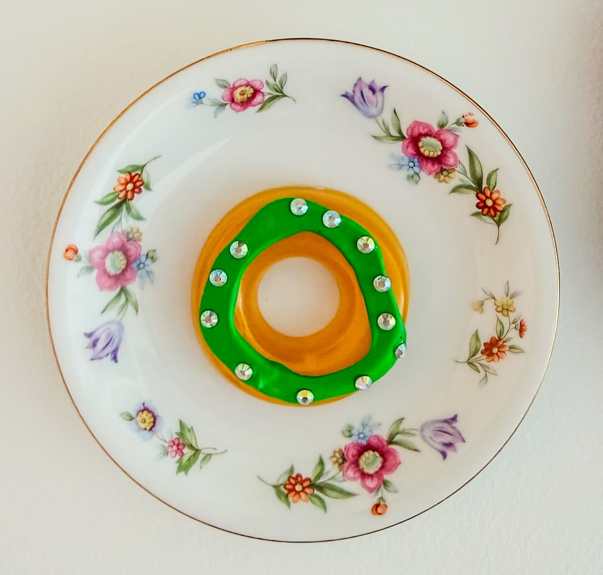 Little Cutie Cake by Shiri Phillips, Image 1.