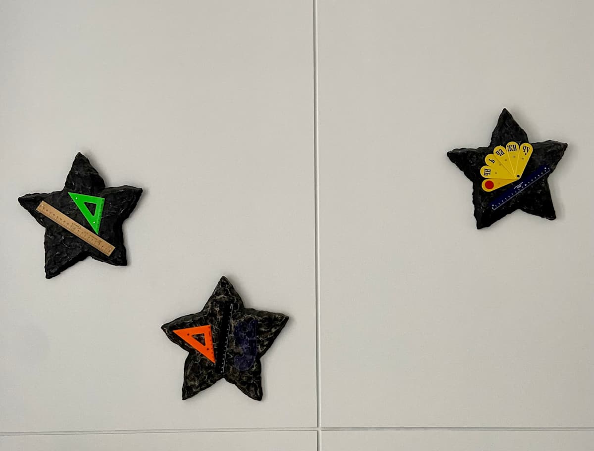 3 star sculptures by Igor Makarevich 